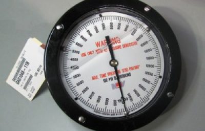 Martin Decker Gauges and Equipment